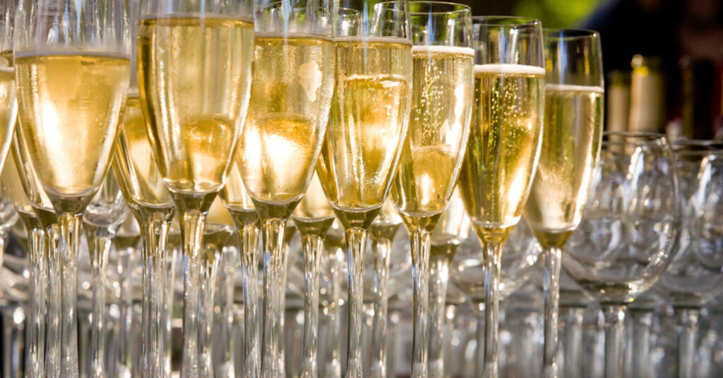 champagne glasses