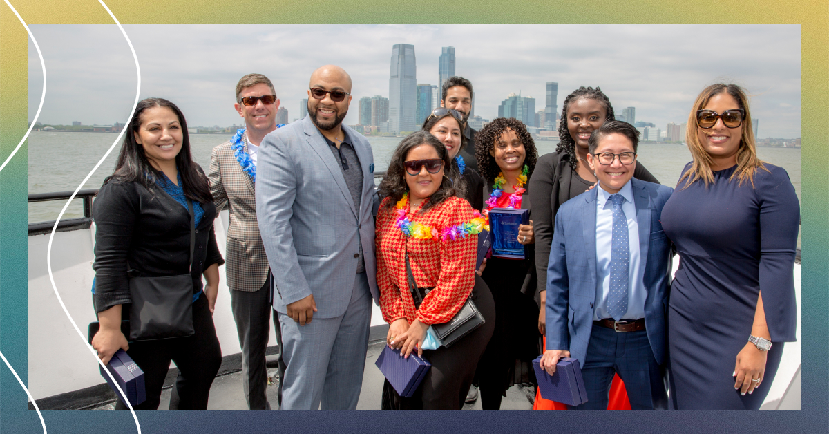 Planning a Spring or Summer Corporate Retreat? Consider a Skyline Cruise