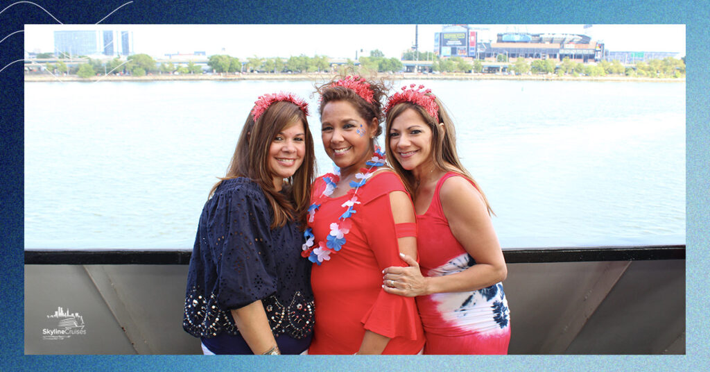 Friends & family celebrating on Skyline Cruises